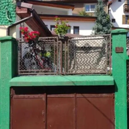 בית נופש Roca House *