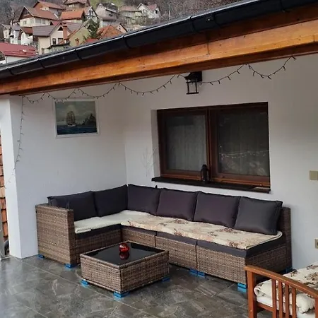 Semesterbostad Roca House