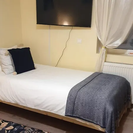 Roca House בית נופש בראשוב